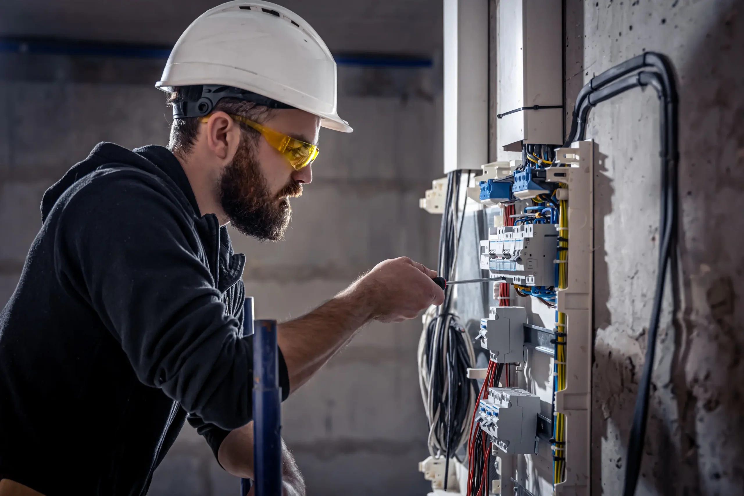 Service d'électricité résidentielle Luxor Électrique